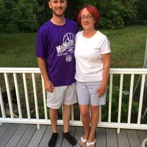 Meet your Posher, Andrea